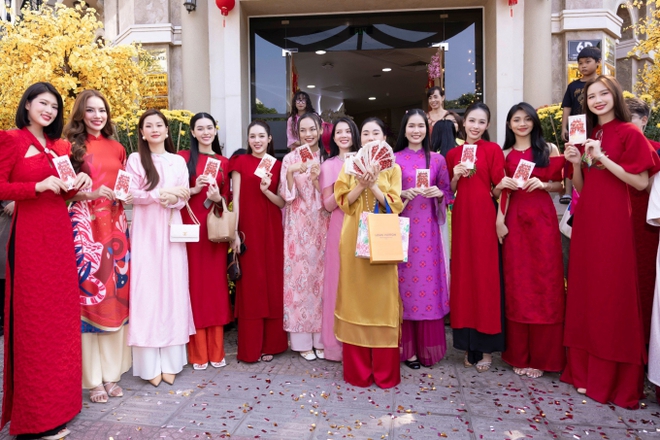D&agrave;n Hoa hậu - &Aacute; hậu diện &aacute;o d&agrave;i đọ sắc bất ph&acirc;n thắng bại đầu năm mới, Tiểu Vy - Phương Nhi vắng mặt g&acirc;y t&ograve; m&ograve; - Ảnh 3.