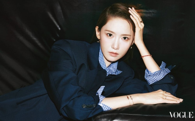 Yoona ở tuổi 34: Tường thành nhan sắc, nữ đại gia của làng giải trí Hàn - Ảnh 5.