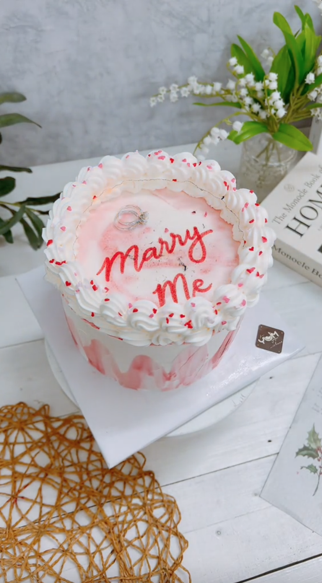 5 item nên sắm nếu chị em muốn đi đâu cũng nổi bật Tết này 2 photo 5 1708511271287238022260