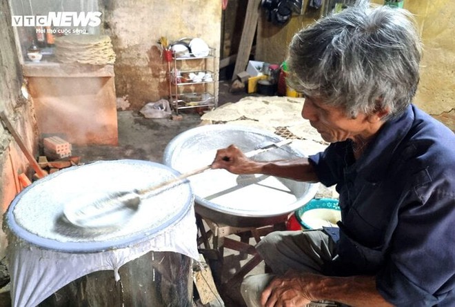 Nghề làm bánh tráng Túy Loan Đà Nẵng là di sản văn hóa phi vật thể quốc gia - Ảnh 1.