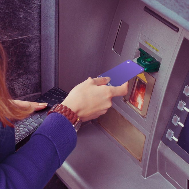 Máy ATM nuốt tiền không nhả dù tài khoản đã trừ tiền, làm theo cách này để tránh mất tiền oan! - Ảnh 3.