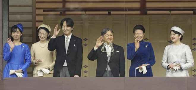 Hoàng gia Nhật Bản cùng xuất hiện tại sự kiện đặc biệt sau thời gian dài, nhan sắc 2 nàng công chúa gây bất ngờ - Ảnh 4.