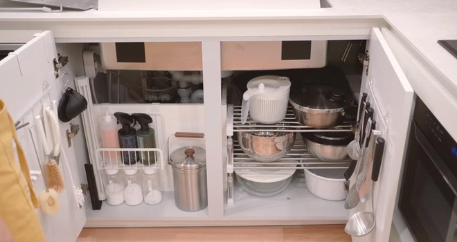 Mẹ đảm H&agrave;n Quốc &aacute;p dụng 11 thủ thuật n&agrave;y để c&oacute; căn bếp sạch sẽ v&agrave; tăng gấp đ&ocirc;i dung lượng lưu trữ - Ảnh 8.