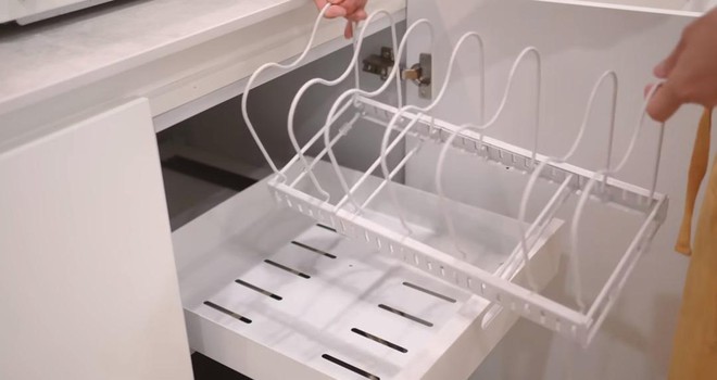 Mẹ đảm H&agrave;n Quốc &aacute;p dụng 11 thủ thuật n&agrave;y để c&oacute; căn bếp sạch sẽ v&agrave; tăng gấp đ&ocirc;i dung lượng lưu trữ - Ảnh 24.