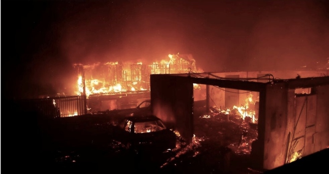 Ít nhất 19 người chết do cháy rừng ở Chile - Ảnh 1.