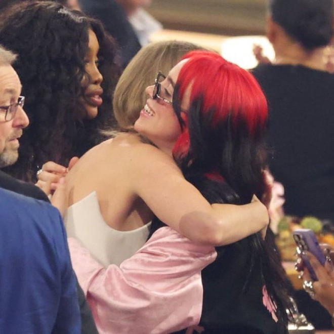 Taylor Swift l&agrave; nghệ sĩ đầu ti&ecirc;n trong lịch sử thắng 4 giải Album of the Year nhưng trượt Song of the Year đến... 7 lần! - Ảnh 5.