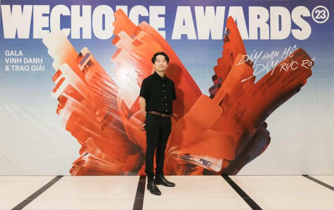 Vinh Trần - Nhân vật truyền cảm hứng WeChoice “flex” màn đổi nhận diện Zalo, đứng sau logo quạt Asia Fan: Có cái làm 1 tuần nổi gần 20 năm - Ảnh 1.