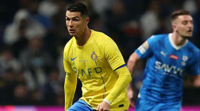 Ronaldo tái xuất, Al Nassr mất luôn chức vô địch vào tay đối thủ - Ảnh 1.