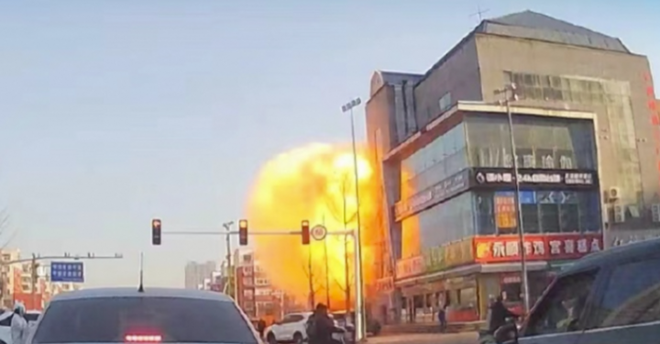 Nổ b&igrave;nh gas ở Trung Quốc, 23 người thương vong - Ảnh 1.
