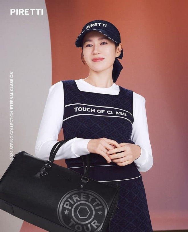 Cận cảnh nhan sắc của Son Ye Jin sau khi bị ch&ecirc; l&atilde;o ho&aacute; ở tuổi 42 - Ảnh 2.