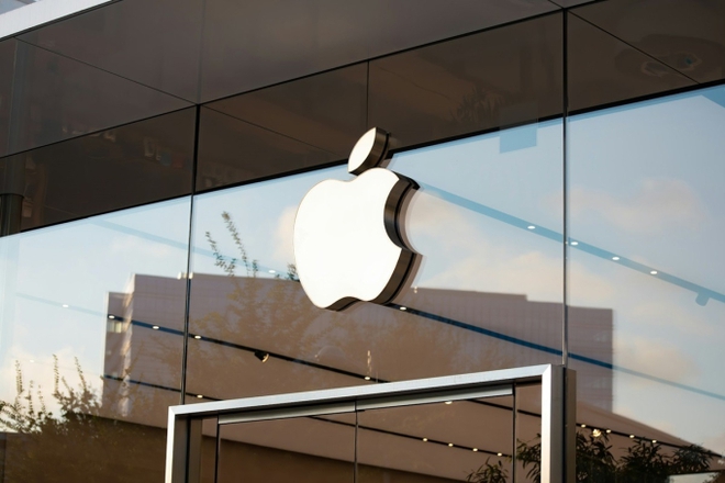 Tim Cook gian dối, báo hại Apple bốc hơi hơn 12 nghìn tỷ - Ảnh 1.
