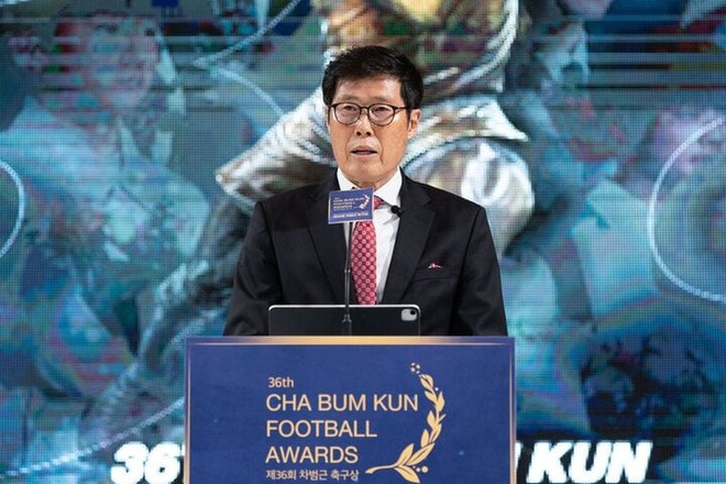 Huyền thoại bóng đá Hàn Quốc tiếp tục chỉ trích Lee Kang-in - Ảnh 2.