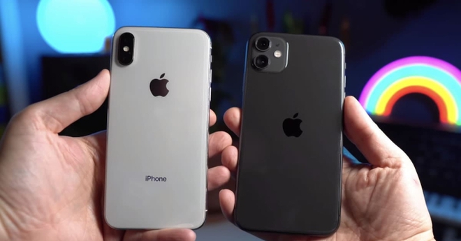 Lộ hình ảnh mới nhất của iPhone 16, thiết kế gây lú khi giống cả iPhone X, iPhone 11 và cả iPhone 12! - Ảnh 2.