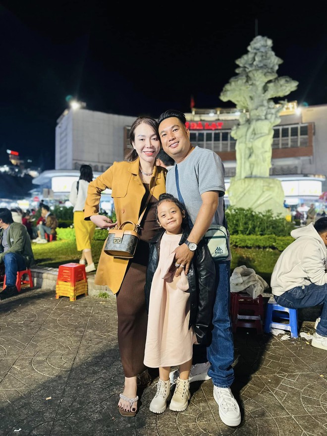 Bị ch&ecirc; tối ng&agrave;y chỉ biết nhậu, con rể bỏ nh&agrave; đi biền biệt, sau 13 năm khiến mẹ vợ nở m&agrave;y nở mặt - Ảnh 2.