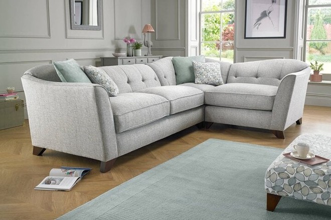 Nên mua sofa vải hay sofa da? - Ảnh 2.