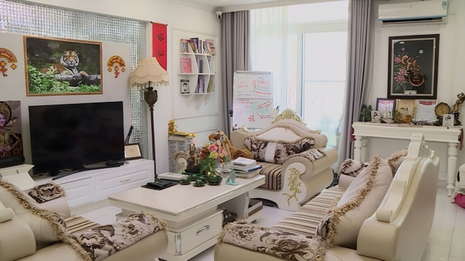 Sống trong căn hộ 200m2, mỗi th&aacute;ng Phi Thanh V&acirc;n đầu tư ngần n&agrave;y tiền cho việc gi&aacute;o dục con: Bảo sao con th&ocirc;ng minh! - Ảnh 1.