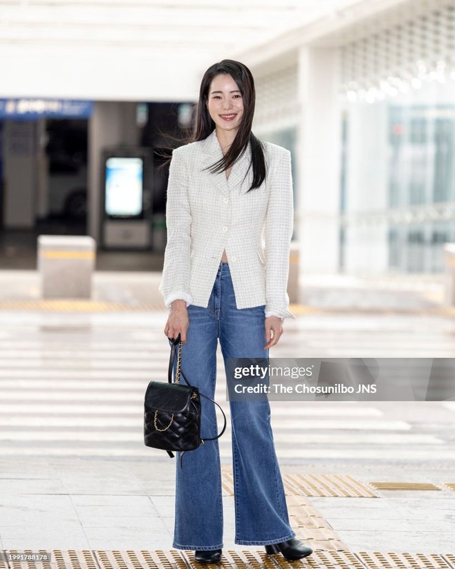 Mặc quần jeans nổi bật như ác nữ lim ji yeon