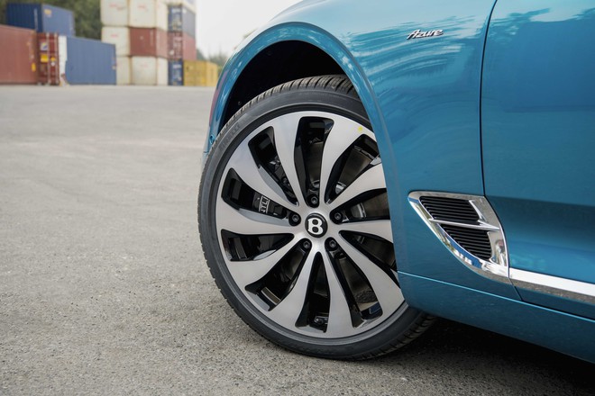 Bentley Continental GT Azure V8 độc bản về Việt Nam: M&agrave;u sơn lần đầu xuất hiện, gi&aacute; gần 22 tỷ đồng - Ảnh 6.