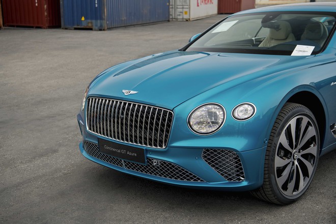 Bentley Continental GT Azure V8 độc bản về Việt Nam: M&agrave;u sơn lần đầu xuất hiện, gi&aacute; gần 22 tỷ đồng - Ảnh 13.