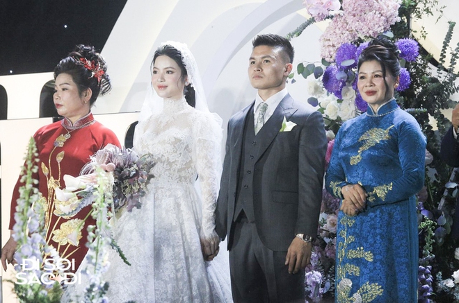 Quang Hải có hành động tinh tế với Chu Thanh Huyền ở đám cưới, lộ biểu cảm căng thẳng trước họ nhà gái - Ảnh 8.