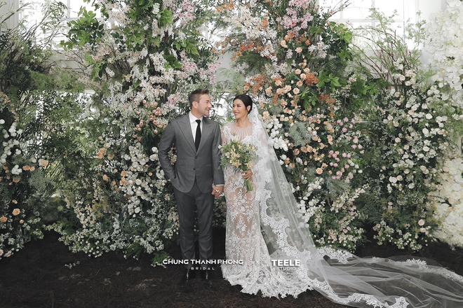 Minh Tú và chồng ngoại quốc gây sốt với loạt ảnh cưới ngập hoa ngay trước thềm hôn lễ - Ảnh 2.