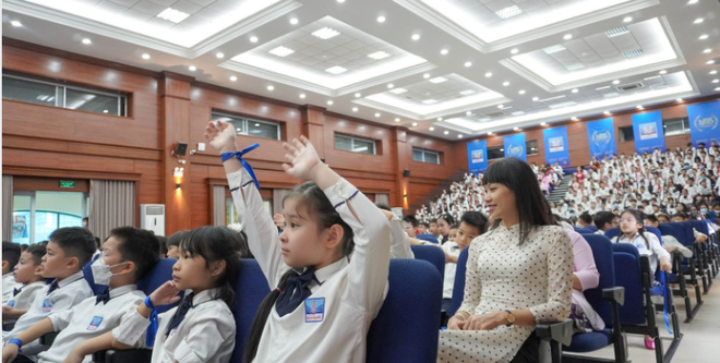 1 trường liên cấp nằm tại địa bàn quy tụ toàn trường đỉnh của chóp: Được ví như Cambridge bản Việt, tỷ lệ chọi đầu vào cao hơn cả FTU, NEU - Ảnh 2.