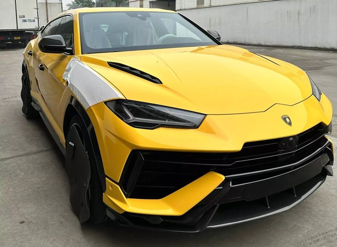 Đại gia Quốc Vũ lên tiếng: Mua xe Lamborghini Urus Performante đắt hơn 5 tỷ so với giá niêm yết, có gì khác biệt? - Ảnh 4.