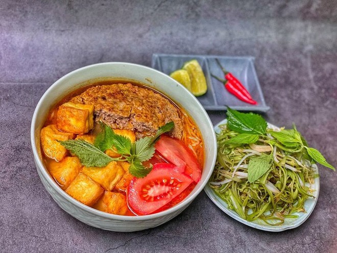 Top quán bún riêu ngon ở quận 5, TP.HCM - Ảnh 3.