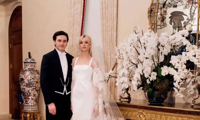 Cậu cả nh&agrave; Beckham tr&ograve;n 25 tuổi: Từ cậu ấm bị ch&ecirc; bất t&agrave;i đến việc sở hữu khối t&agrave;i sản 313 tỷ - Ảnh 2.