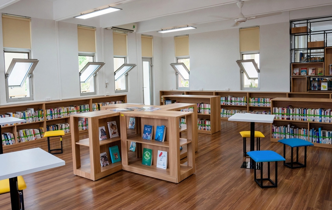 Trường ĐH hot ở quận Cầu Giấy: Rộng tới 44.000 m², được gọi là thiên đường ngôn ngữ, sinh viên nào cũng bắn 2 thứ tiếng - Ảnh 11. Trường ĐH hot ở quận Cầu Giấy: Rộng tới 44.000 m², được gọi là thiên đường ngôn ngữ, sinh viên nào cũng bắn 2 thứ tiếng - Ảnh 11.
