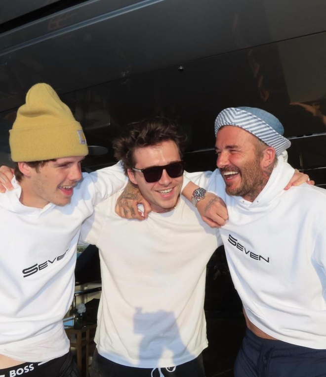 David Beckham's family had a blast on a 500 billion yacht, Victoria made a move to reveal her relationship with her wealthy daughter-in-law - Photo 3.