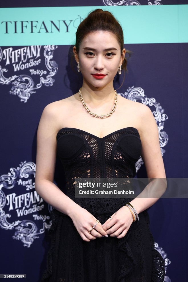 Rosé xinh như công chúa, Baifern - Grey D &quot;lên đồ&quot; đẹp mãn nhãn tại event Tiffany &amp; Co. - Ảnh 13.