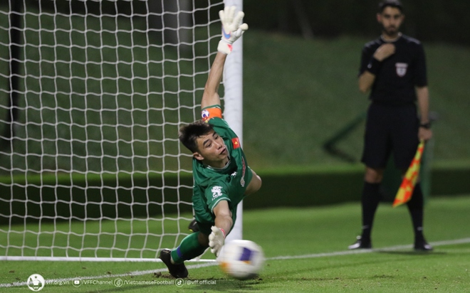 H&eacute; lộ h&igrave;nh ảnh trận đấu k&iacute;n của U23 Việt Nam v&agrave; U23 Jordan - Ảnh 11.