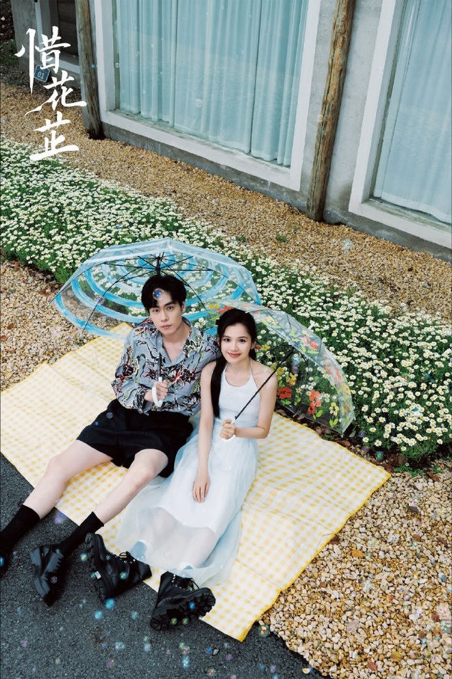 Cặp đôi Hoa ngữ tình tứ muốn xỉu ở hậu trường phim mới, netizen tấm tắc khen: Bầu trời nhan sắc, chemistry tràn màn hình - Ảnh 5.