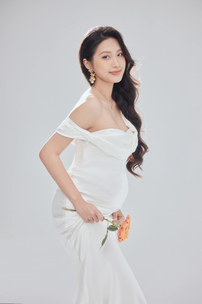 Đọ sắc bộ 3 mỹ nhân săn Rồng được chú ý nhất lúc này: Chu Thanh Huyền, Doãn Hải My và Mai Hà Trang ai đỉnh hơn? - Ảnh 5. Đọ sắc bộ 3 mỹ nhân săn Rồng được chú ý nhất lúc này: Chu Thanh Huyền, Doãn Hải My và Mai Hà Trang ai đỉnh hơn? - Ảnh 5.