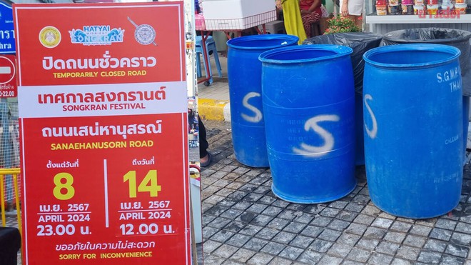 Songkran 2024: Hơn 120.000 du khách đổ về Thái Lan, Bangkok bùng nổ các màn té nước giải nhiệt giữa cái nóng 40 độ - Ảnh 8.