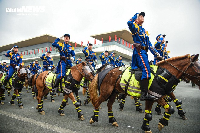 Trang phục mới của Đoàn Cảnh sát cơ động Kỵ binh - Ảnh 5.