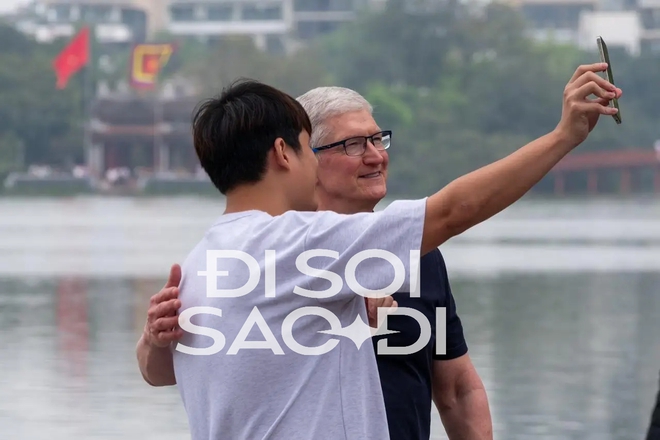 Duy Thẩm là ai mà CEO Tim Cook hẹn gặp riêng, trò chuyện như bạn bè ở Hồ Gươm? - Ảnh 3.