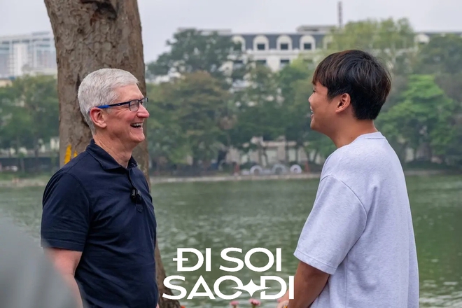 Duy Thẩm là ai mà CEO Tim Cook hẹn gặp riêng, trò chuyện như bạn bè ở Hồ Gươm? - Ảnh 1.