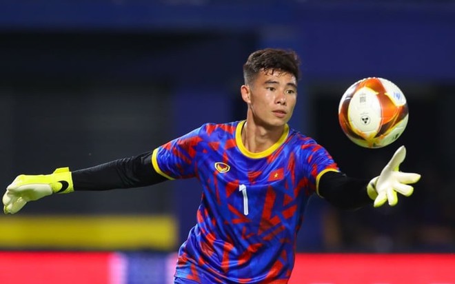 HLV Hoàng Anh Tuấn chọn đội trưởng cho U23 Việt Nam - Ảnh 1.