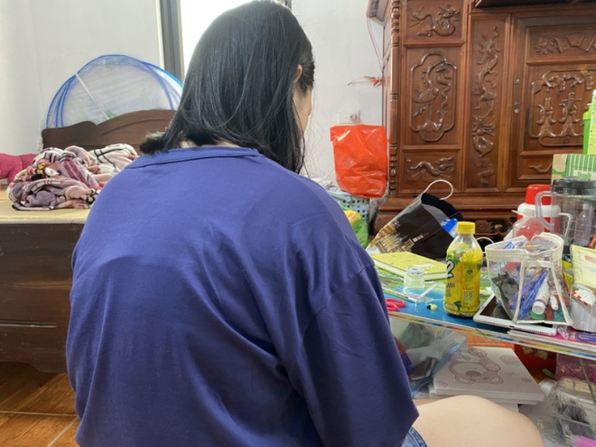 Vụ bé gái 12 tuổi sinh con ở Hà Nội: Gia đình dự định gửi cháu bé vào trung tâm bảo trợ trong 2 năm - Ảnh 1.