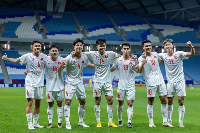 Dân mạng cười lộn ruột khi xem U23 Việt Nam thắng U23 Kuwait: Tấu hài hơn Táo quân, đòi nhập tịch thủ môn đội bạn vì biếu 2 bàn - Ảnh 11.