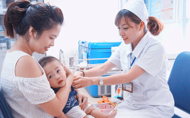 TP. Hồ Chí Minh: 13.000 liều vaccine 5 trong 1 đã phân bổ về các trung tâm y tế - Ảnh 1.