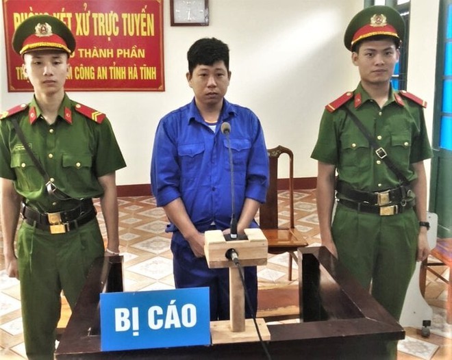 Đánh bài thua, tông…