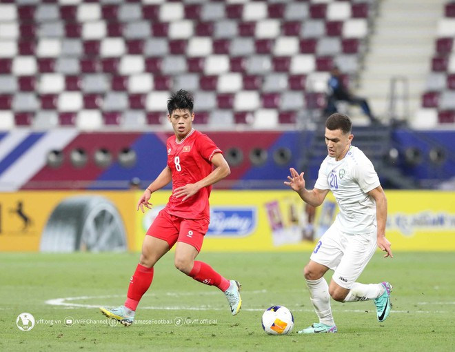 U23 Việt Nam để thua trước U23 Uzbekistan nhưng vẫn đón tin vui tại tứ kết giải U23 châu Á - Ảnh 2.