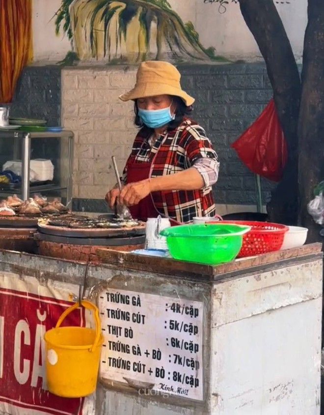 4 quán ngon chỉ dân địa phương mới biết ở Nha Trang: Bánh canh lòng cá phải thử khi đến xứ biển, hàng gỏi bò khô núp hẻm - Ảnh 4.