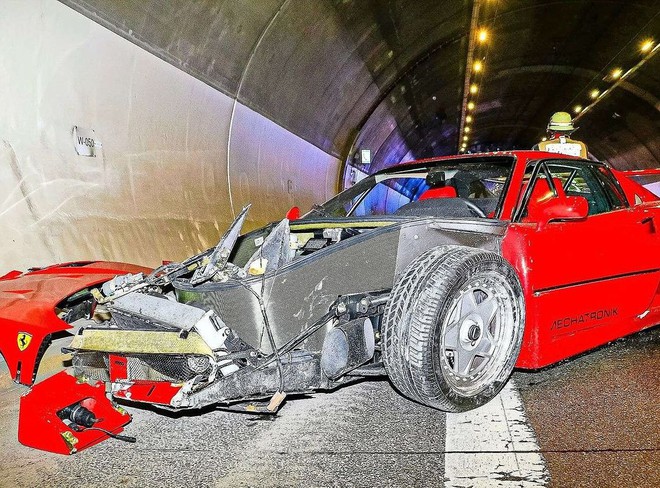 Đại lý xui xẻo nhất thế giới: 2 lần nhân viên đâm hỏng siêu xe, nạn nhân mới nhất là Ferrari 84 tỷ - Ảnh 1.