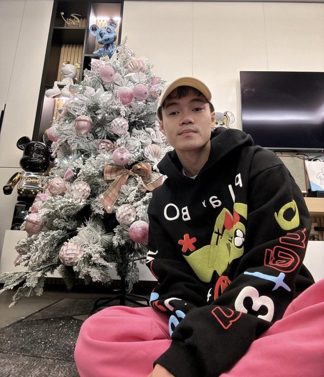 Văn Toàn và cô dâu tương lai - Sự chờ đợi của người hâm mộ