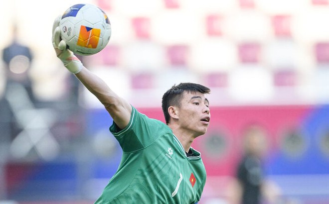 2 thẻ đỏ, 2 quả phạt đền: U23 Việt Nam vỡ mộng dự Olympic vì lỗi cá nhân - Ảnh 2.