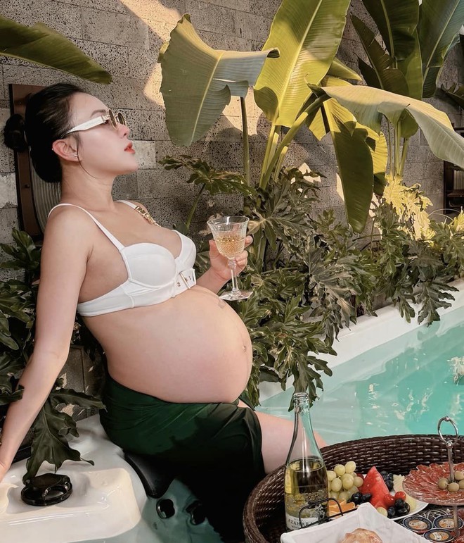 Phương Oanh khoe cận bụng bầu song sinh sau khi tăng 20kg, tiết lộ thoát "kiếp nạn" đa số mẹ bầu mắc phải - Ảnh 3.
